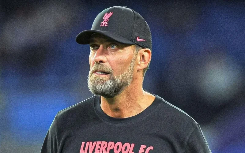 ريزا يكشف: كلوب يرفض العودة إلى ليفربول بعد تجربة سلبية مع النادي